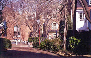 Society Hill Walkway